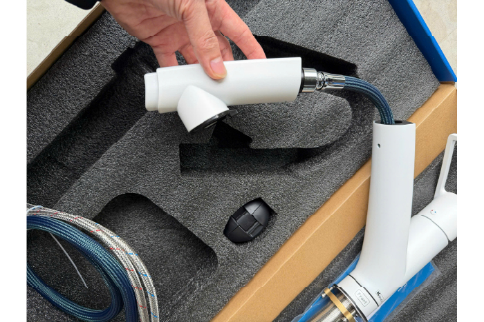 Vòi rửa chén Konox Kira White phong cách nội địa Nhật